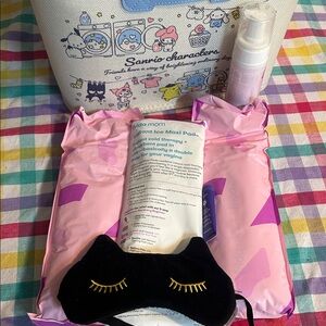 Frida Mom Instant Ice Maxi Pads Healing Cream Nipple Cream and Eye Mask Set